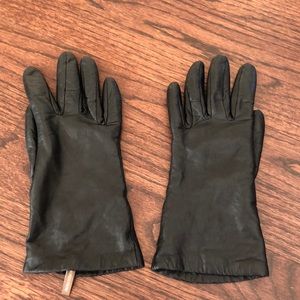Nostrum leather gloves